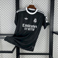 Maillot Real Madrid Avant-Match 2025/2026